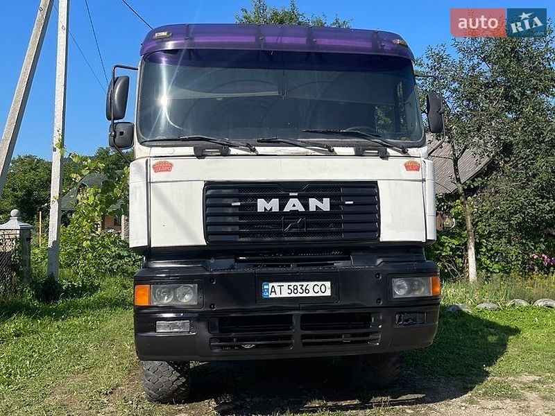 Тягач MAN 19.332