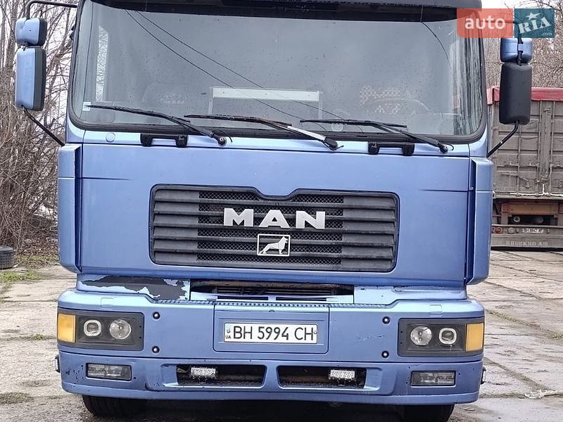 Контейнеровоз MAN 19.403