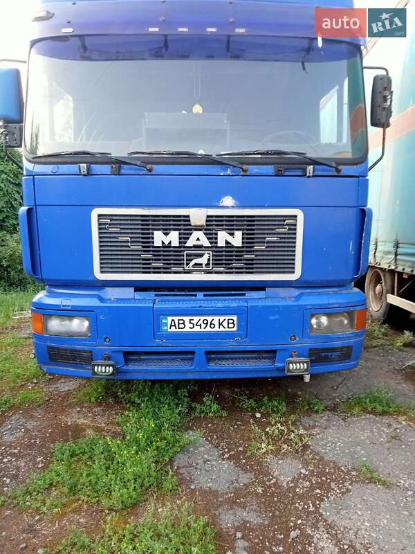 Тягач MAN 19.463