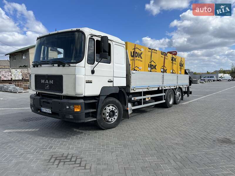 Кран-манипулятор MAN 26.372