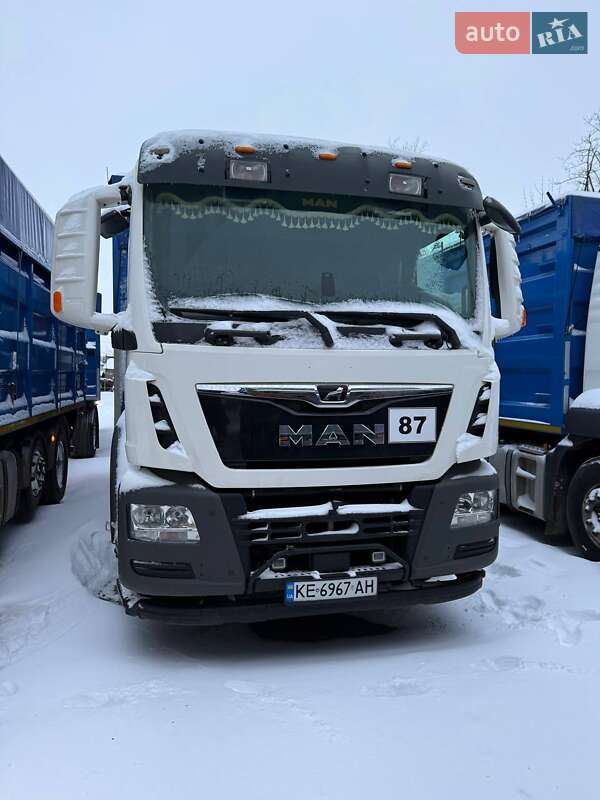 Зерновоз MAN 26.400