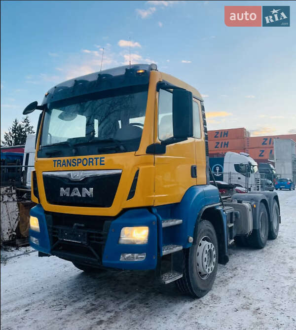 Тягач MAN 26.400