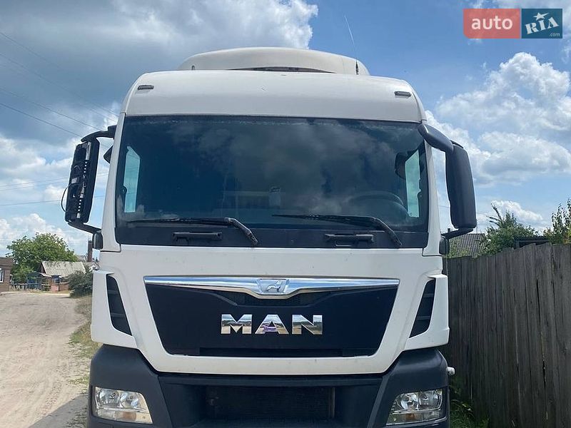 Тягач MAN 26.400