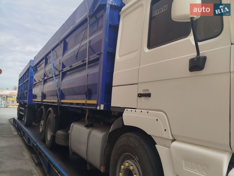 Контейнеровоз MAN 26.403