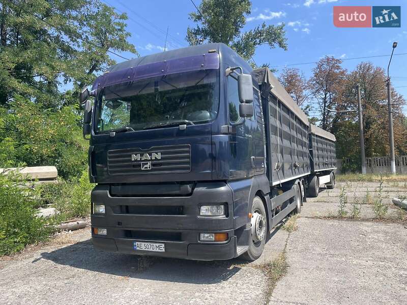 Зерновоз MAN 26.440