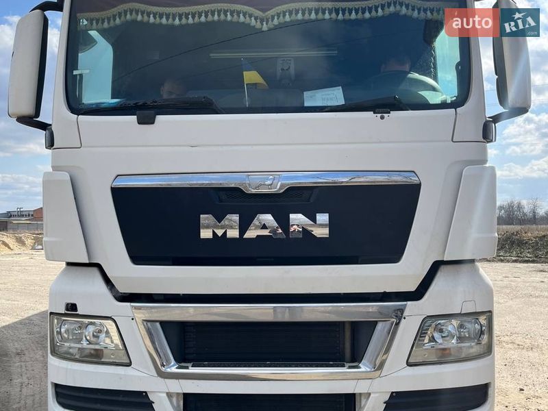 Зерновоз MAN 26.440