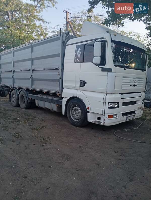 Зерновоз MAN 26.463
