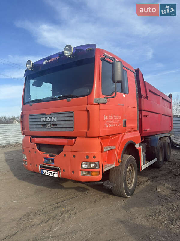 Самосвал MAN 26.530