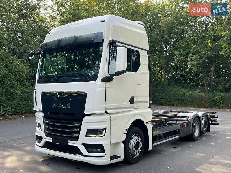 MAN 26