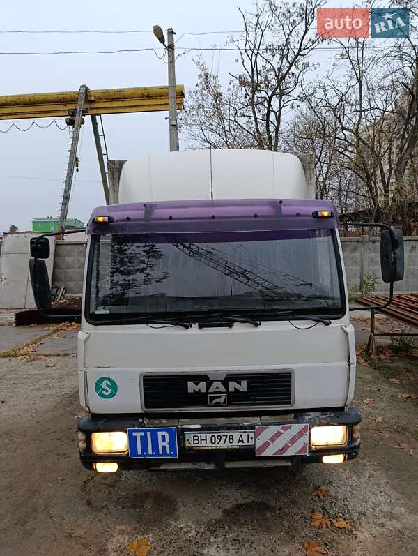 Тентований MAN 8.163