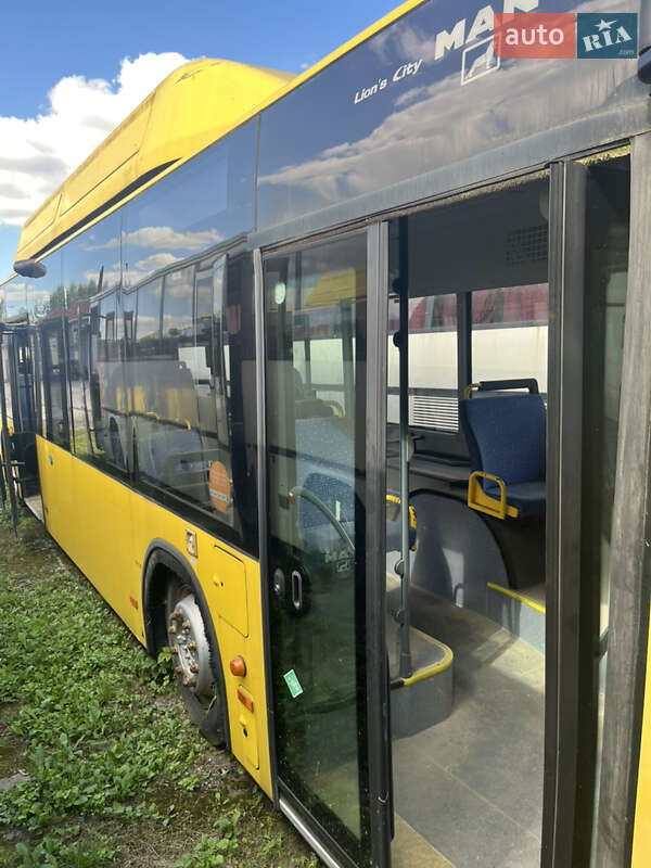Міський автобус MAN A23 2008 в Львові