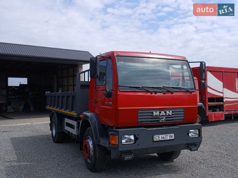 Самоскид MAN LE 18.220