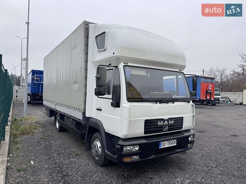 Вантажний фургон MAN LE 8.180