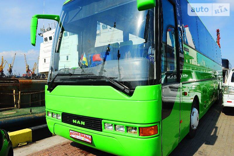 Туристичний / Міжміський автобус MAN S 2000