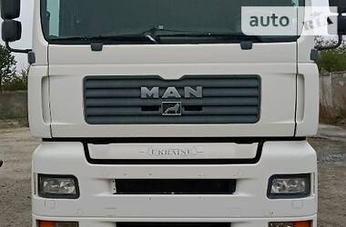 MAN TGA  2004