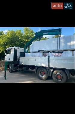MAN TGA  2004