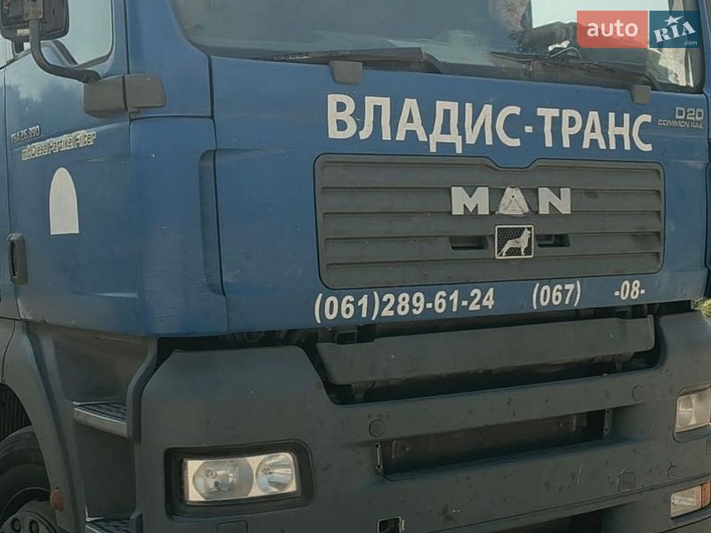 Контейнеровоз MAN TGA 2006 в Запоріжжі