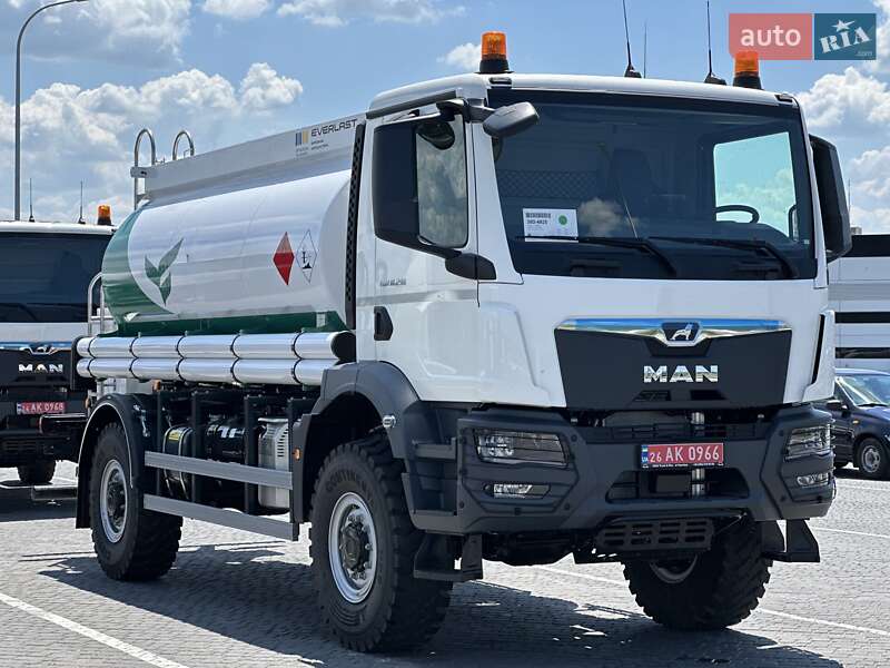Бензовоз MAN TGM