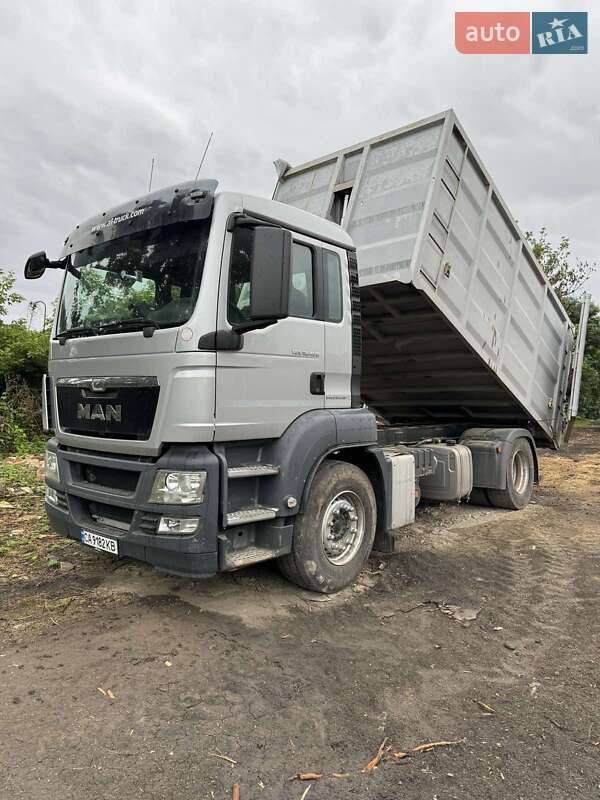 Самосвал MAN TGS 18.400