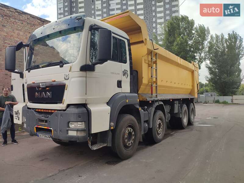 Самосвал MAN TGS