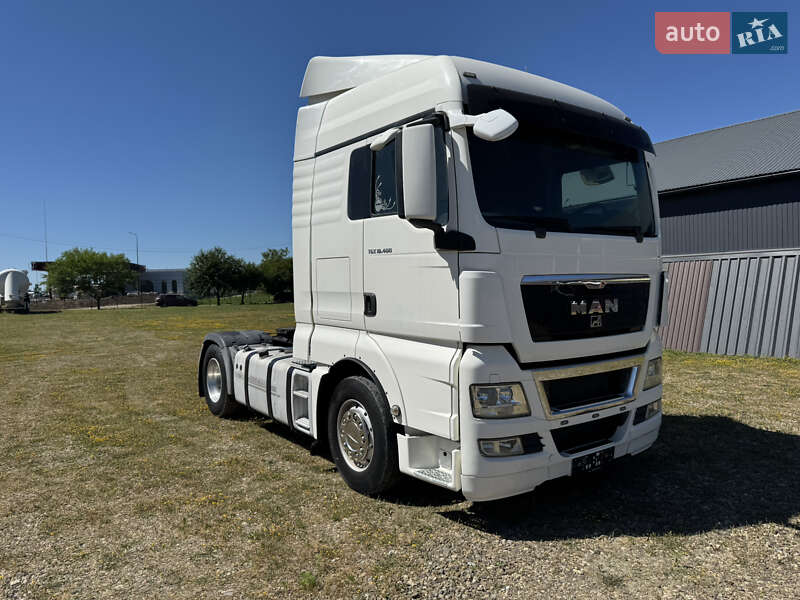 Грузовики MAN TGX 18.400