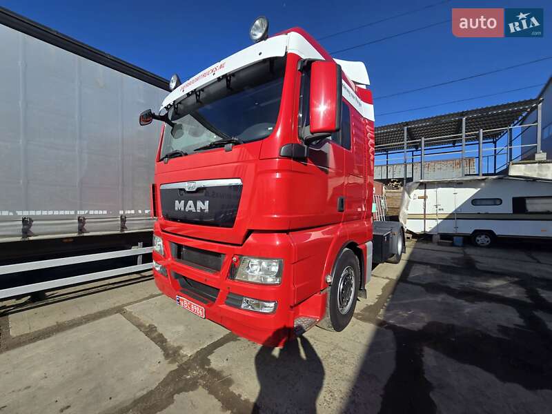 Тягач MAN TGX 18.400