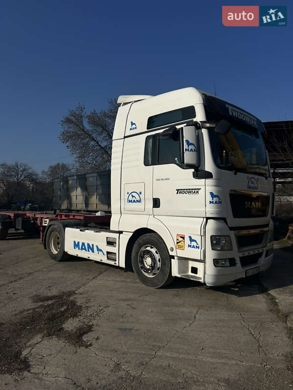 Контейнеровоз MAN TGX 18.440