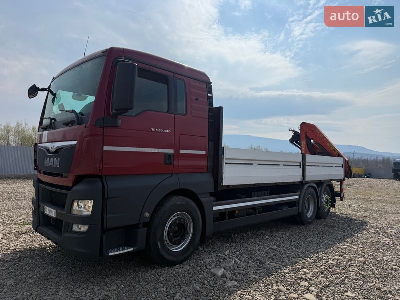 Кран-манипулятор MAN TGX 26.440