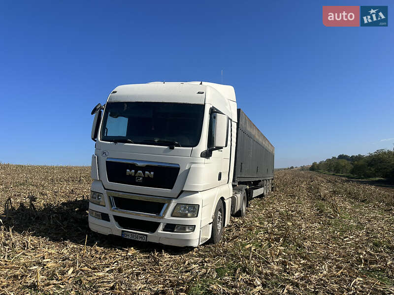 Контейнеровоз MAN TGX