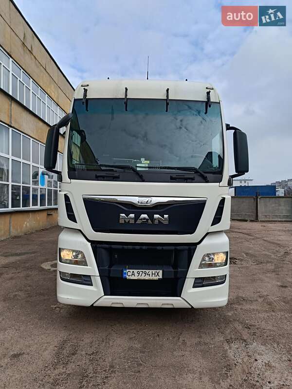 Вантажний фургон MAN TGX