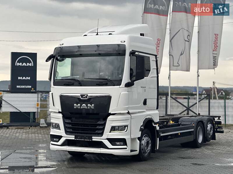MAN TGX