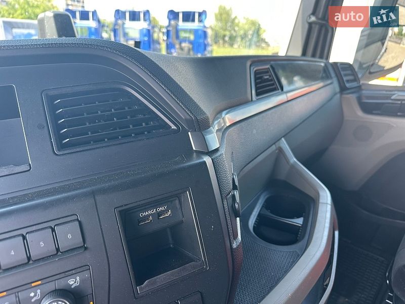Контейнеровоз MAN TGX 2022 в Луцке
