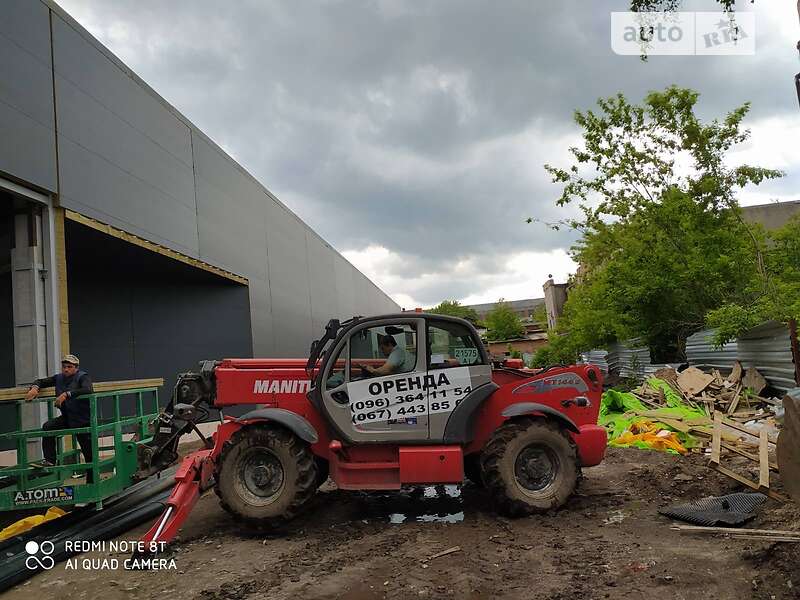 Телескопічні навантажувачі Manitou MT 1440