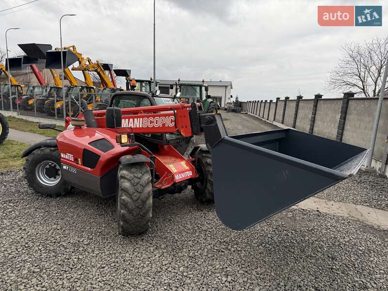 Телескопічні навантажувачі Manitou MT 932