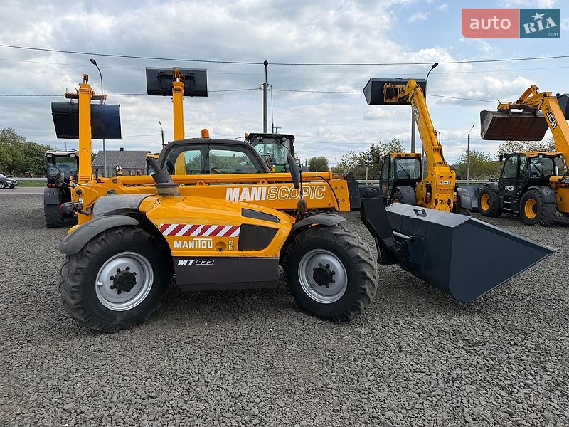 Телескопический погрузчик Manitou MT 932
