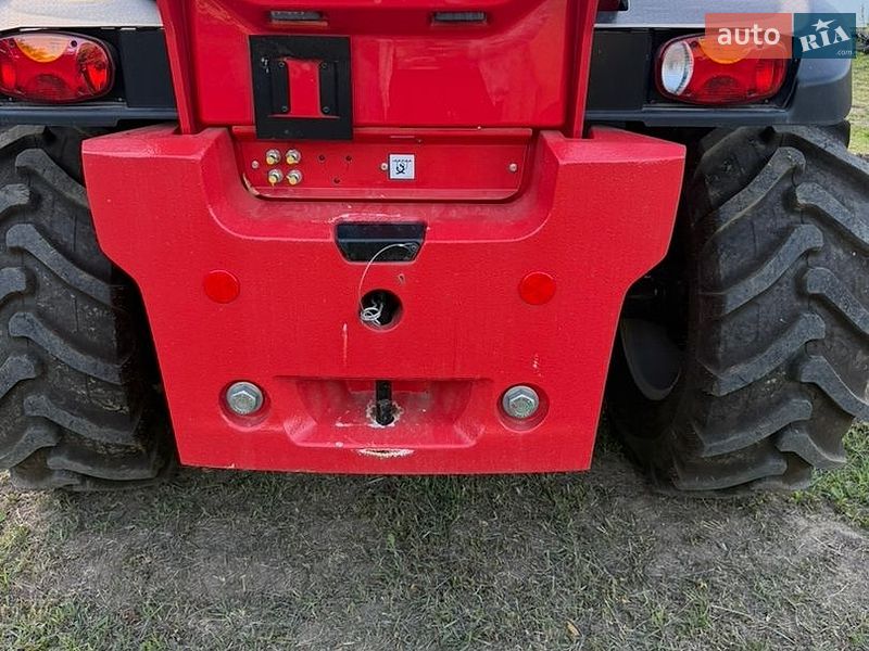Фронтальный погрузчик Manitou MT 2024 в Черновцах