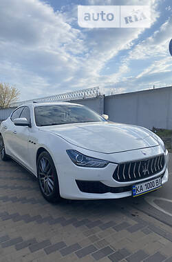 Maserati Ghibli  2016