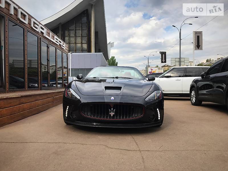 Maserati GranCabrio 2010 года