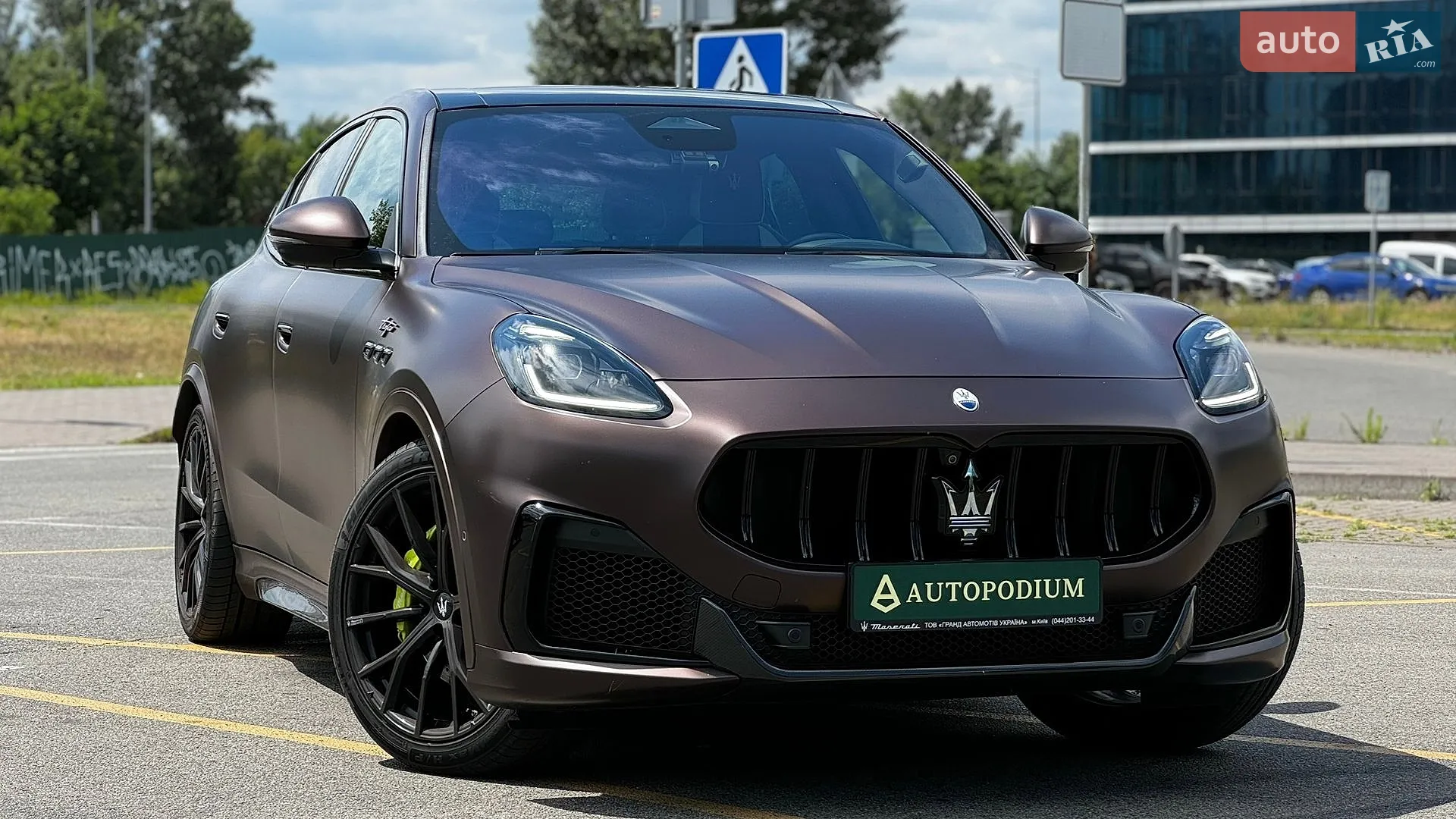 Maserati Grecale 2024 VIN ZN6PMDDC0R7455151 фото оголошення 2 з 6