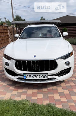 Maserati Levante  2016