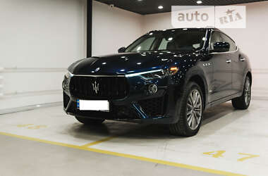 Maserati Levante  2019