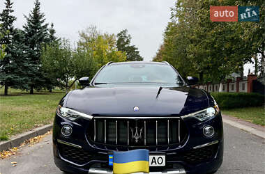 Maserati Levante  2019