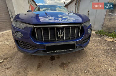 Maserati Levante  2016