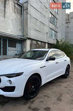 Maserati Levante 2016