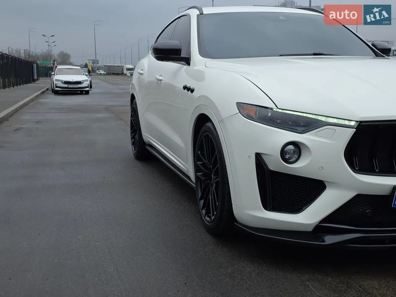 2018 Maserati Levante - мініатюра 4
