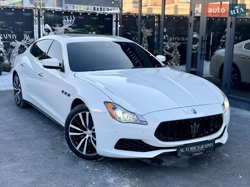 Maserati Quattroporte