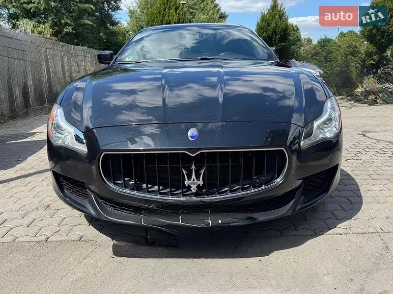 Maserati Quattroporte