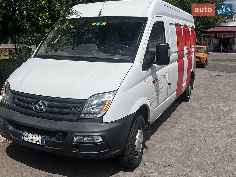 Maxus EV80