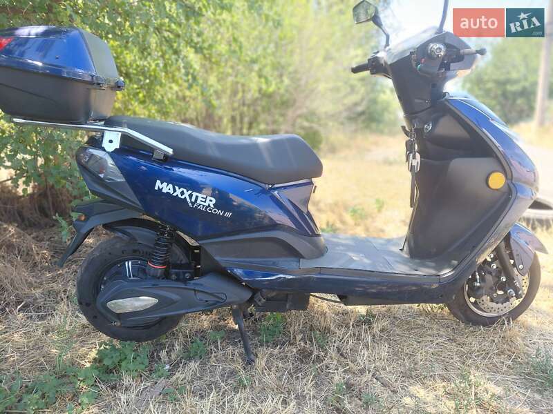 Скутер Maxxter Falcon 2022 в Кривому Розі