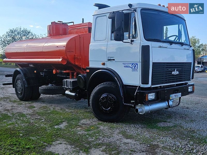 МАЗ 533605